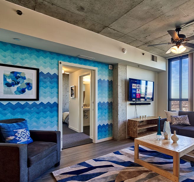 Furnished, Spacious Apartments - Image 01