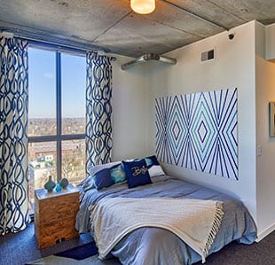 Furnished, Spacious Apartments - Image 02