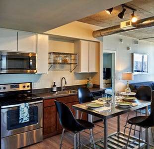 Furnished, Spacious Apartments - Image 03